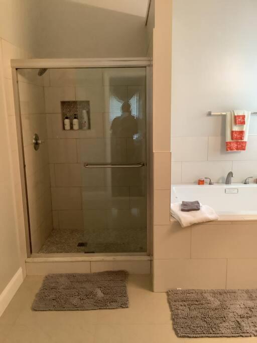 Castle Comfort Ellenwood المظهر الخارجي الصورة