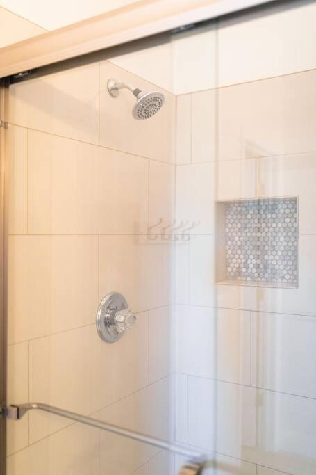 Castle Comfort Ellenwood المظهر الخارجي الصورة