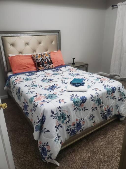 Castle Comfort Ellenwood المظهر الخارجي الصورة