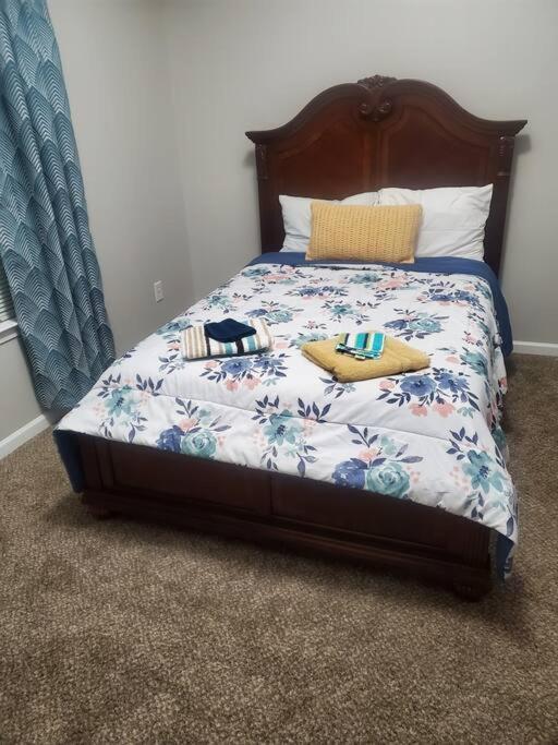 Castle Comfort Ellenwood المظهر الخارجي الصورة